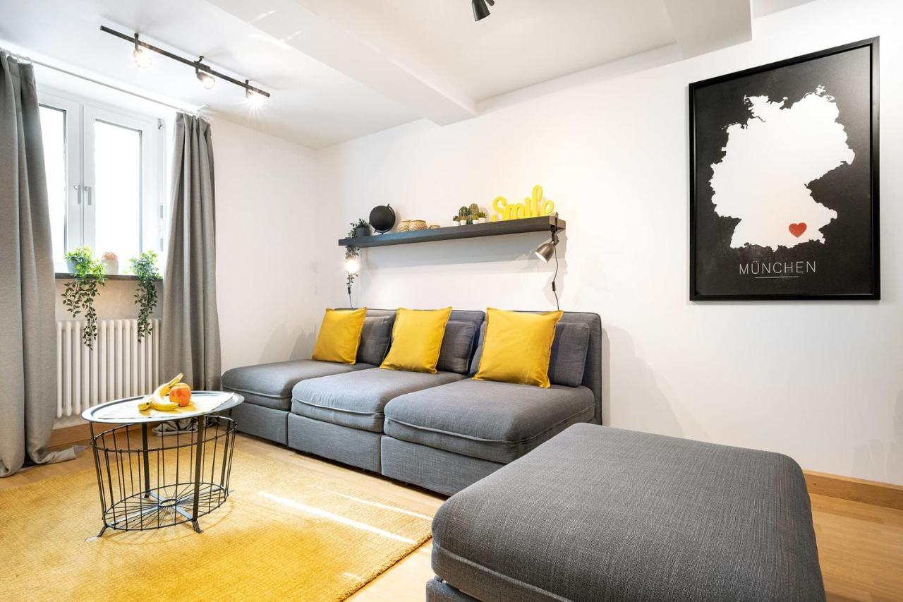 MARIENPLATZ Apartment 2 bedrooms living room kitchen München Buitenkant foto